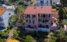 Apartments Delfin